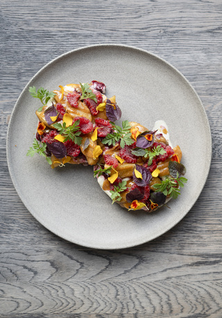 bagel, demoloftas restaurant, vilnius, lithuania, essen & trinken